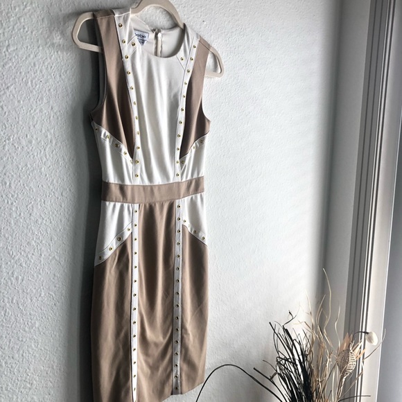 Tan and white Bebe sheath dress xs - Picture 4 of 10